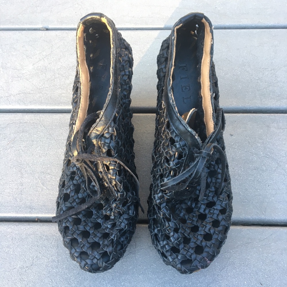 Ladies shoes